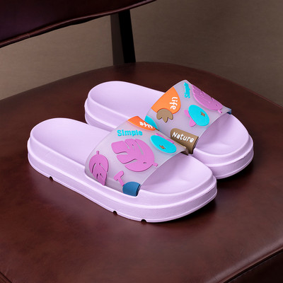 Sieviešu vasaras čības ar platformu un krāsu apdruku