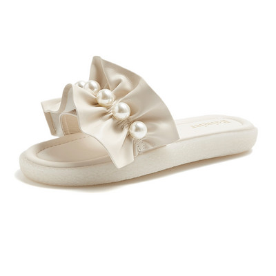 Sieviešu mākslīgās ādas čības ar cirtām un pērlēm