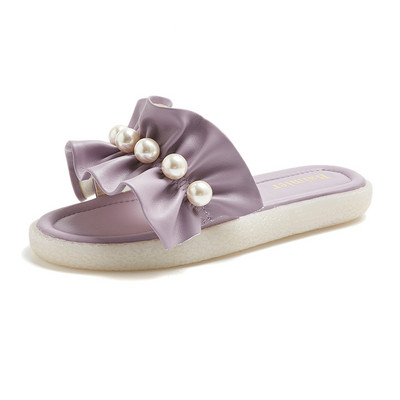 Sieviešu mākslīgās ādas čības ar cirtām un pērlēm