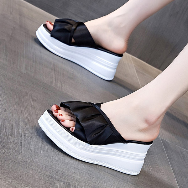 Papuci de dama cu platforma inalta de 8 cm din piele ecologica