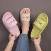 Sieviešu gumijas čības ar uzrakstu