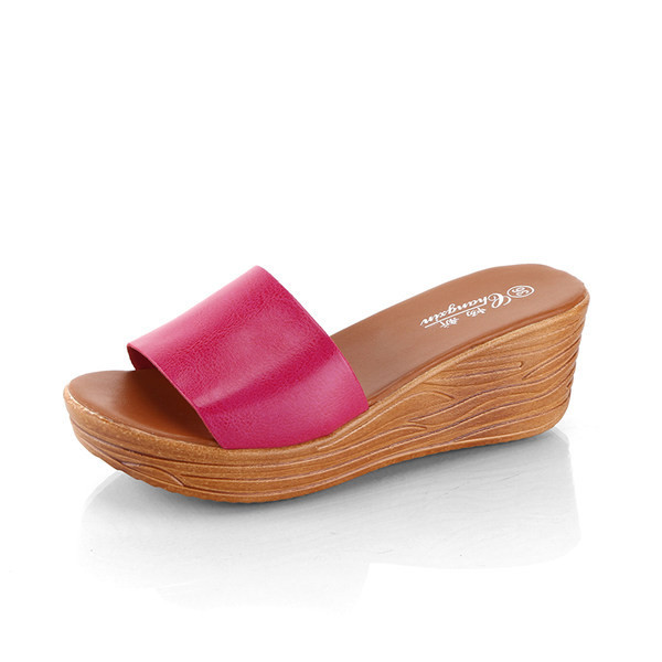 Ikdienas sieviešu čības ar augstu plakanu zoli