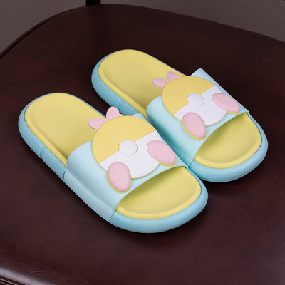 Unisex gumijas čības ar 3D krāsu aplikāciju