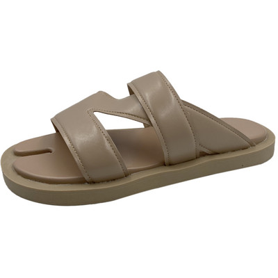 Γυναικείες παντόφλες απλό μοντέλο