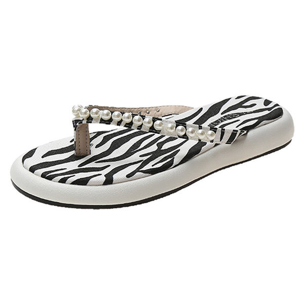 Papuci de dama actuali intre degete cu perle in doua modele