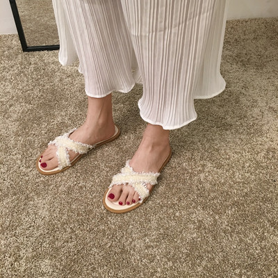 Дамски стилни чехли с равна подметка