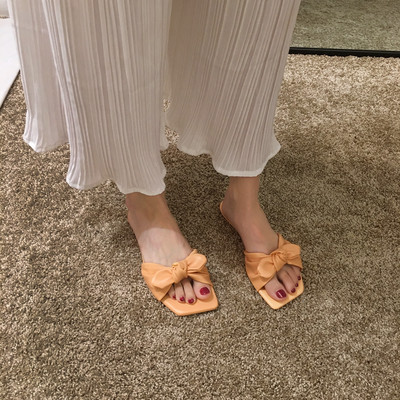 Актуални дамски чехли с панделка и равна подметка изчистен модел