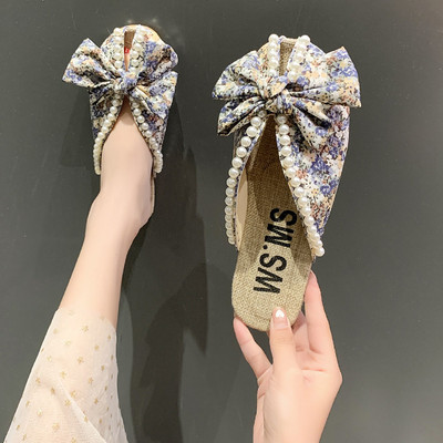 Καθημερινές  γυναικείες παντόφλες με μοτίβα λουλουδιών και πέρλες