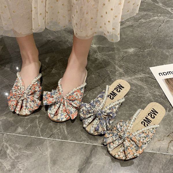 Καθημερινές  γυναικείες παντόφλες με μοτίβα λουλουδιών και πέρλες