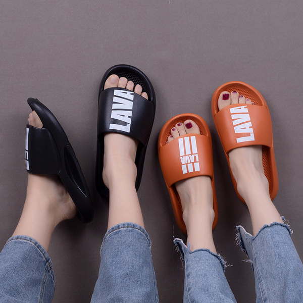 Gumijas unisex čības ar uzrakstiem