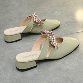 Γυναικείες παντόφλες με κορδέλα - κατασκευασμένη από οικολογικό δέρμα