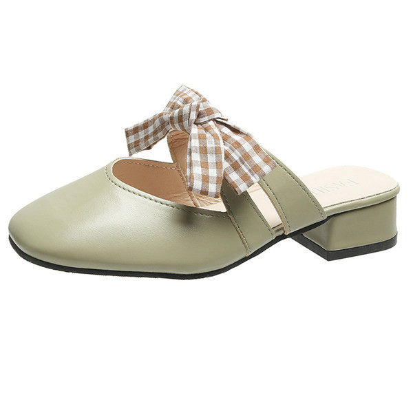 Γυναικείες παντόφλες με κορδέλα - κατασκευασμένη από οικολογικό δέρμα