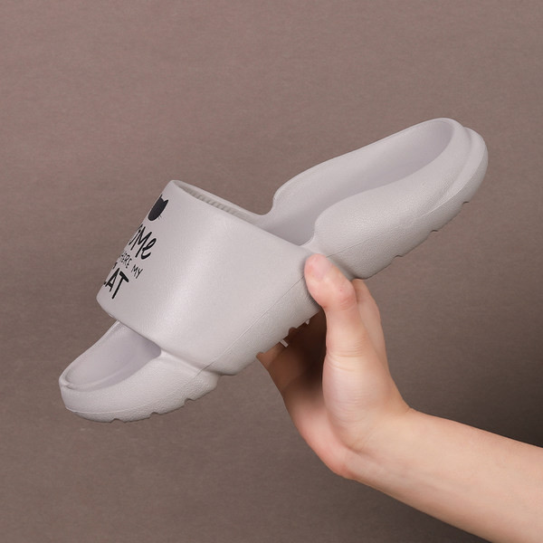 Αντιολισθητικές παντόφλες από καουτσούκ Unisex με επιγραφή