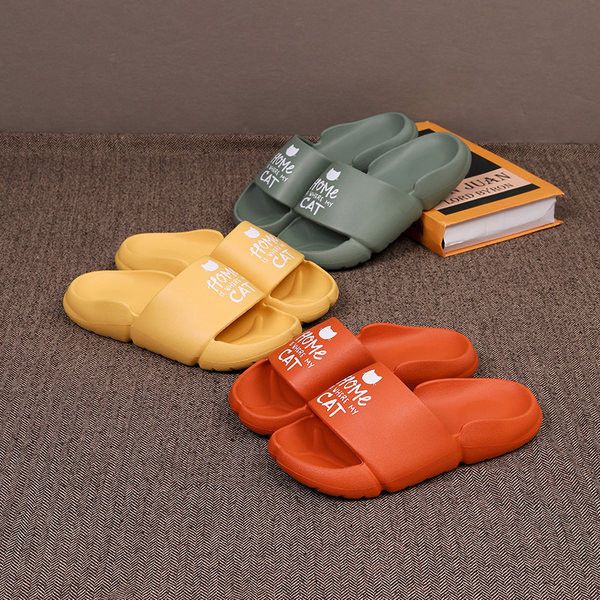 Αντιολισθητικές παντόφλες από καουτσούκ Unisex με επιγραφή