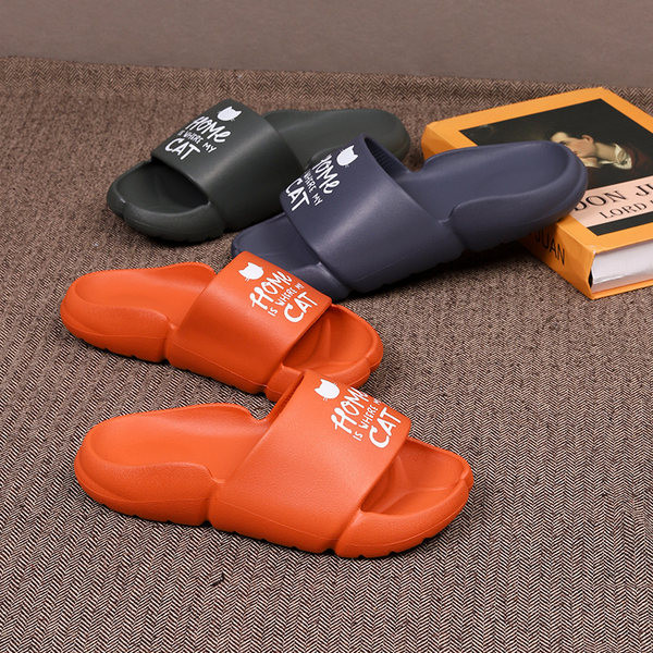 Αντιολισθητικές παντόφλες από καουτσούκ Unisex με επιγραφή