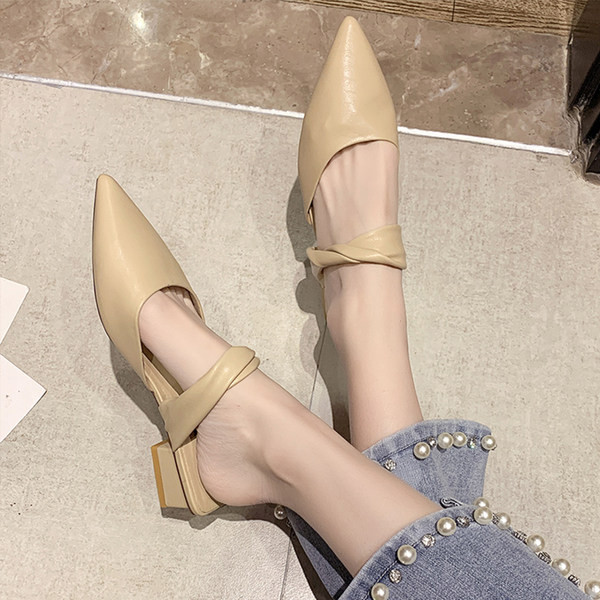 Sieviešu smailās čības - izgatavotas no eko ādas