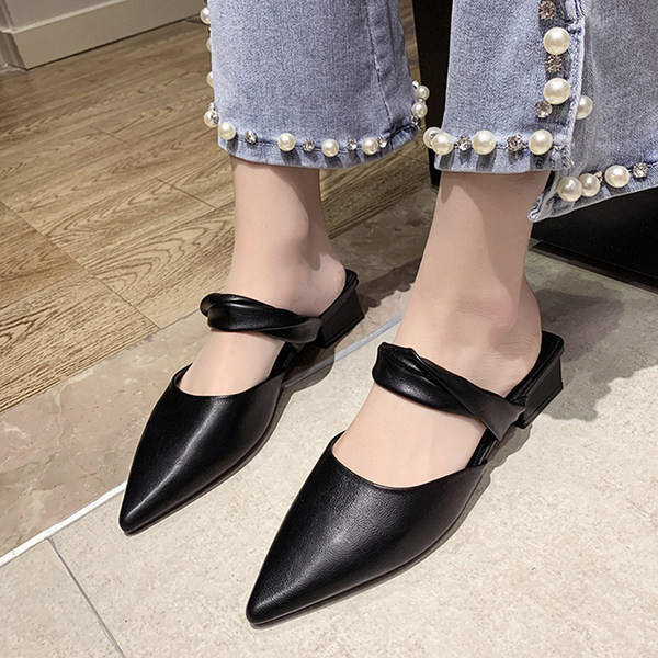 Sieviešu smailās čības - izgatavotas no eko ādas