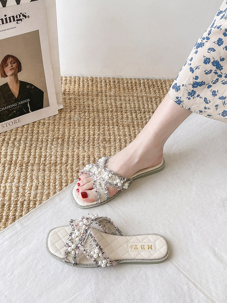Γυναικείες στρογγυλές παντόφλες στρογγυλές με πέρλες