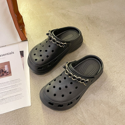 Γυναικείες παντόφλες με πέρλες - κατάλληλες για την παραλία