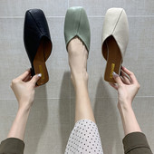 Sieviešu ādas slēgtās čības trīs krāsās