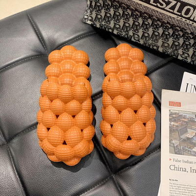 Ikdienas sieviešu čības - trīs krāsās