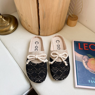 Sieviešu ikdienas čības ar caurumiem un lenti