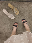 Κομψές γυναικείες παντόφλες με τακούνι 6,5 cm