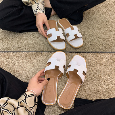 Μοντέρνες γυναικείες παντόφλες απλό μοντέλο