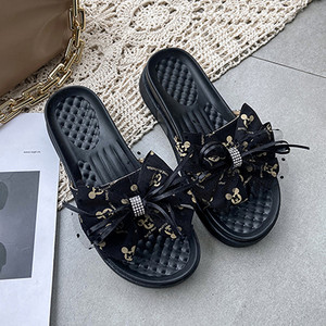 Γυναικείες σαγιονάρες με τούλι κορδέλα