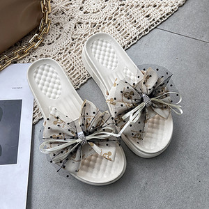 Γυναικείες σαγιονάρες με τούλι κορδέλα