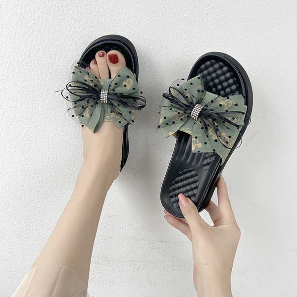 Γυναικείες σαγιονάρες με τούλι κορδέλα