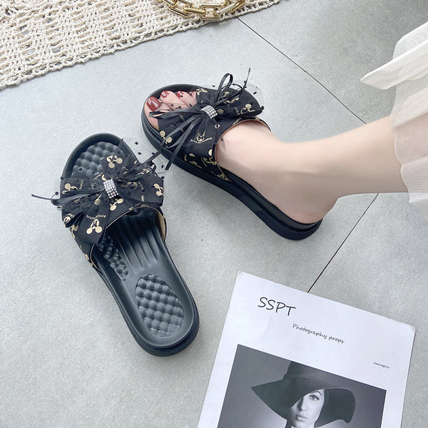 Γυναικείες σαγιονάρες με τούλι κορδέλα