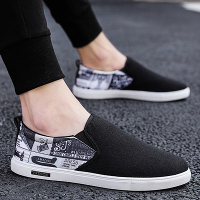 Jauns vīriešu mokasīnu modelis no tekstila - ar plakanu zoli