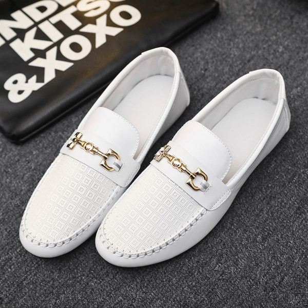 Jauns eko-ādas mokasīnu modelis vīriešiem