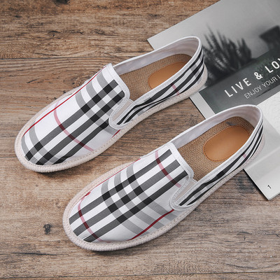 Μοντέρνα καθημερινά ανδρικά μοκασίνια - διάφορα μοντέλα