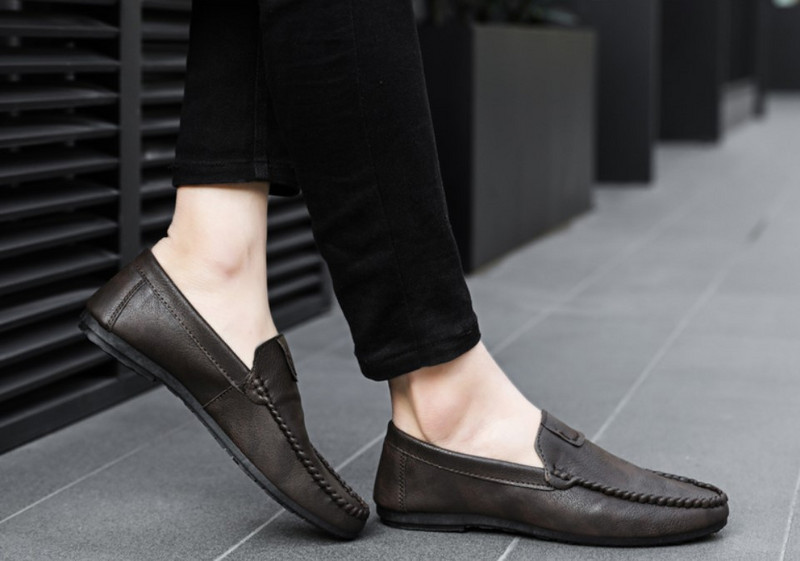 Κλασικό μοντέλο ανδρικά μοκασίνια από οικολογικό δέρμα σε δύο μοντέλα