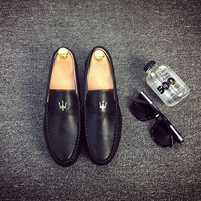 Νέο μοντέλο ανοιξιάτικά ανδρικά μοκασίνια από οικολογικό δέρμα με μεταλλική διακόσμηση