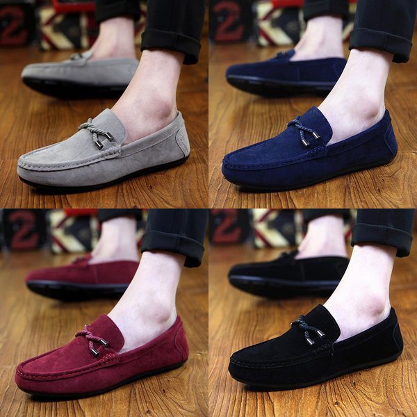 Mocasini barbatesti intr-un model clasic de piele intoarsa ecologica si decor