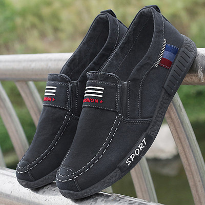 Ανδρικά μοκασίνια από υφάσματα - διαφορετικά μοντέλα