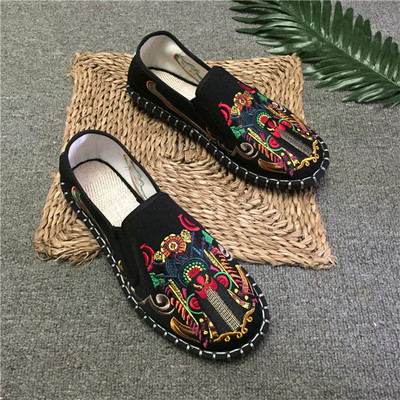 Mocasini casual barbatesti cu broderie