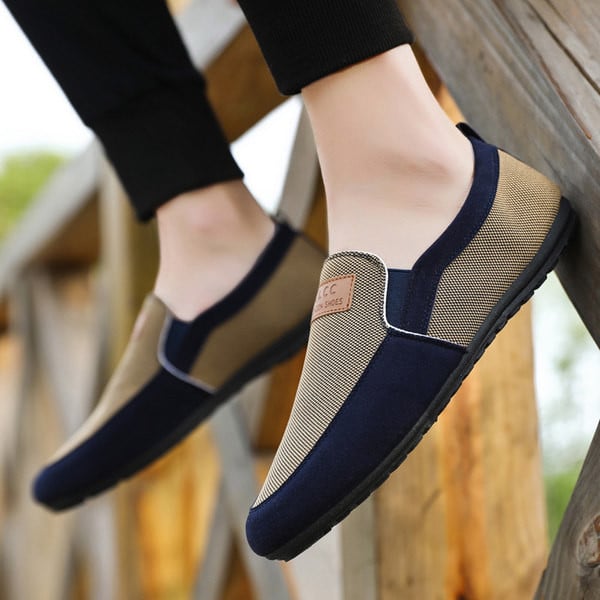 Ανδρικά στρογγυλεμένα μοκασίνια σε διάφορα μοντέλα