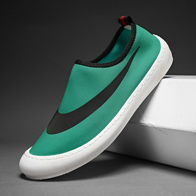 Ανδρικά μοκασίνια με επίπεδη σόλα σε διάφορα χρώματα