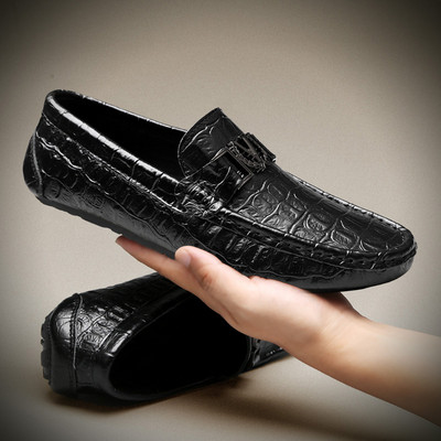 Καλοκαιρινά μοκασίνια από οικολογικό δέρμα με μεταλλική διακόσμηση