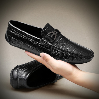 Καλοκαιρινά μοκασίνια από οικολογικό δέρμα με μεταλλική διακόσμηση