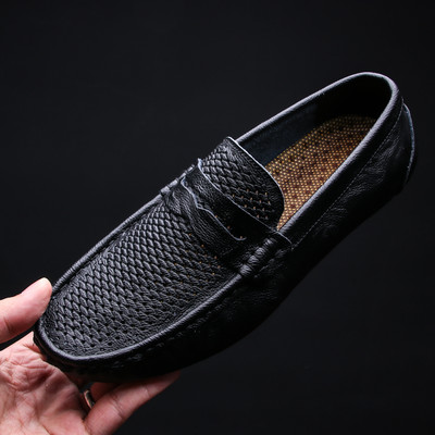 Καλοκαιρινά μοκασίνια από οικολογικό δέρμα με μεταλλική διακόσμηση