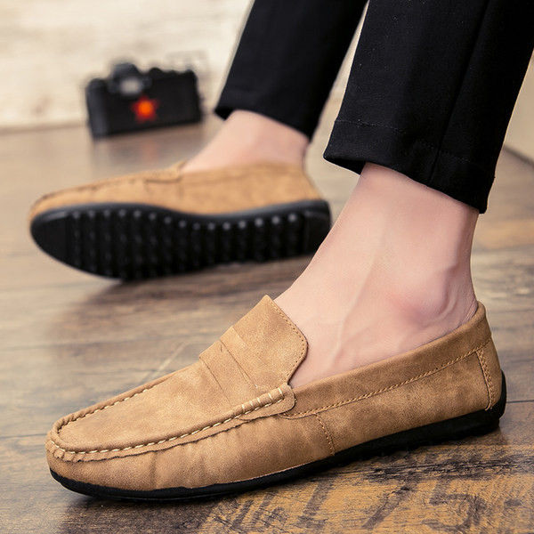 Νέο μοντέλο ανδρικά μοκασίνια με επίπεδη σόλα