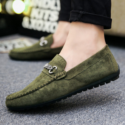 Öko seemisnahast mitmes värvitoonis vabaaja meeste mokassiinid tuttidega