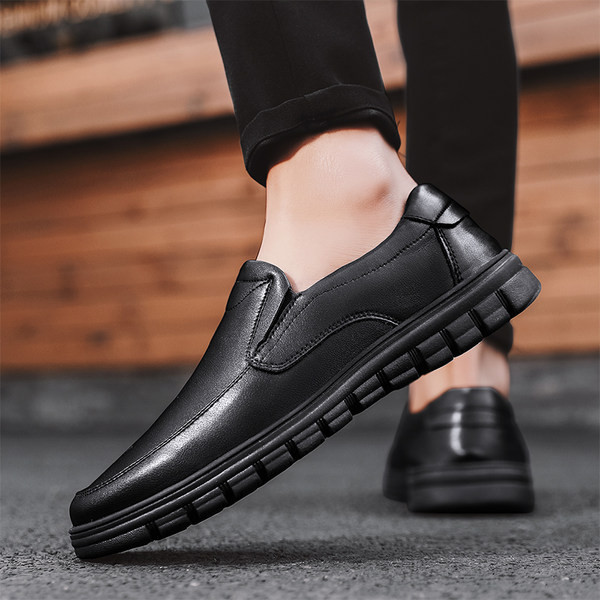 Ανδρικά μοκασίνια από οικολογικό δέρμα  απλό μοντέλο