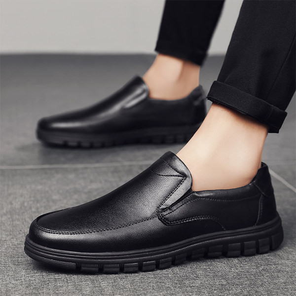 Ανδρικά μοκασίνια από οικολογικό δέρμα  απλό μοντέλο