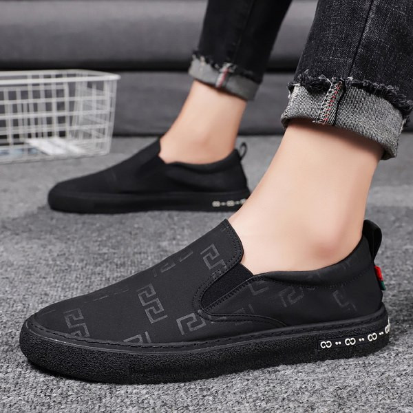 Ανδρικά μοκασίνια με υφάσματα με ελαστικό